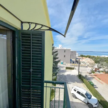 Bellavista-enio-2 Appartement Diklo